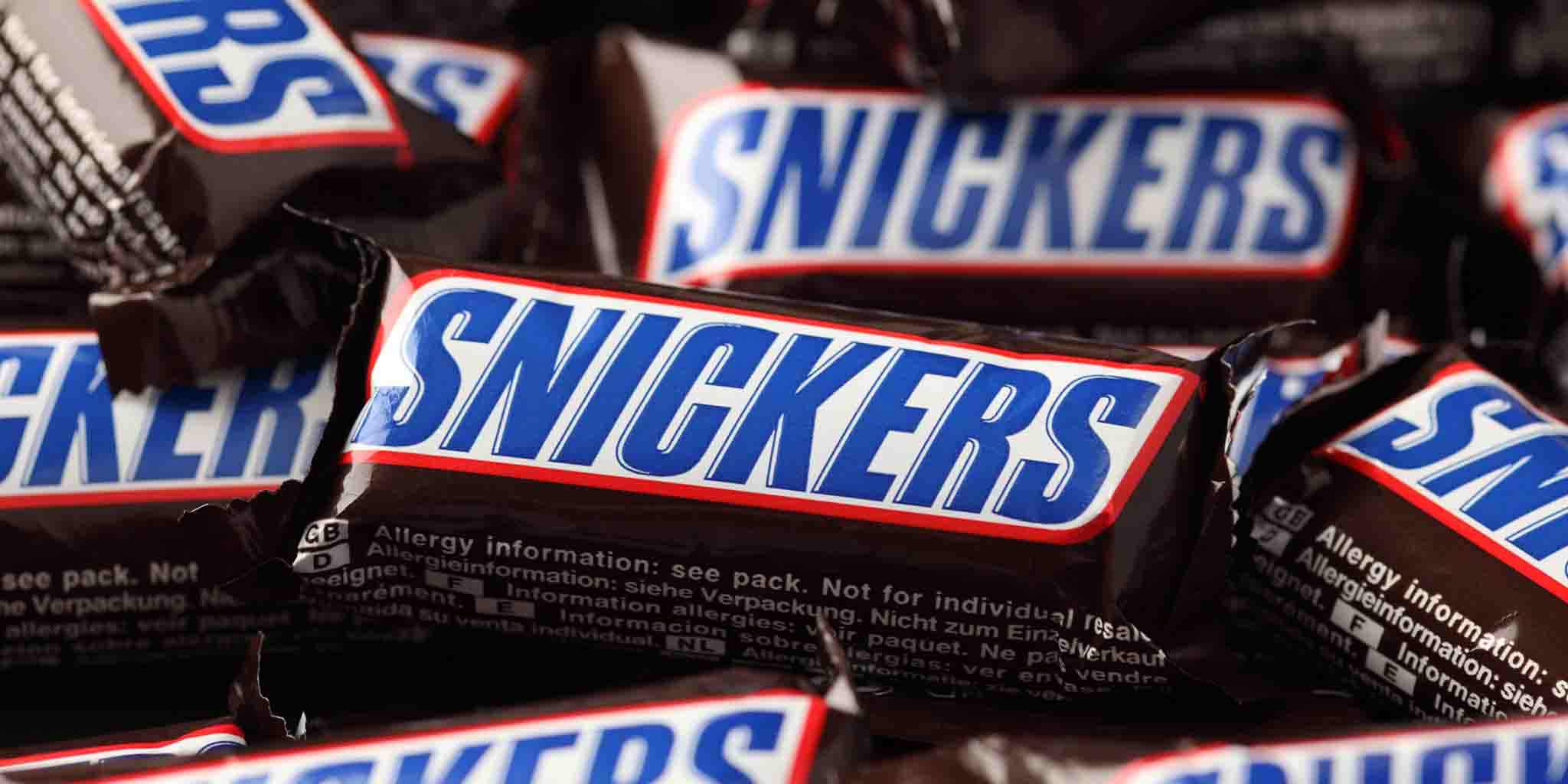 boi-canh-snickers